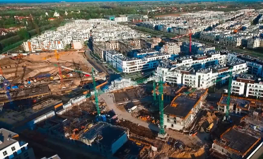 Ile zarabiają deweloperzy? Niebotyczne zyski tylko na papierze?