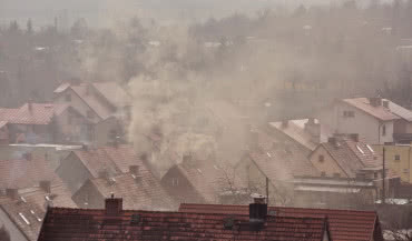 Lepsza izolacja budynków – sposób na pogarszającą się jakość powietrza